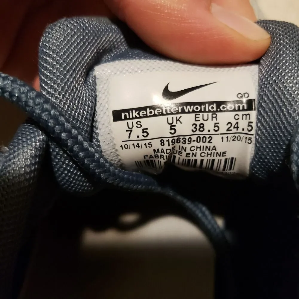 Nike WOMEN'S Sz 7.5 Shoe Blue Gray White Air Max Thea